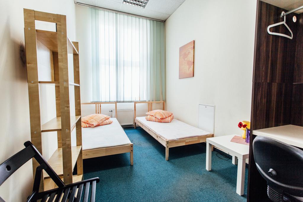 Hostel Kamienica Rynek 7 Катовице Екстериор снимка