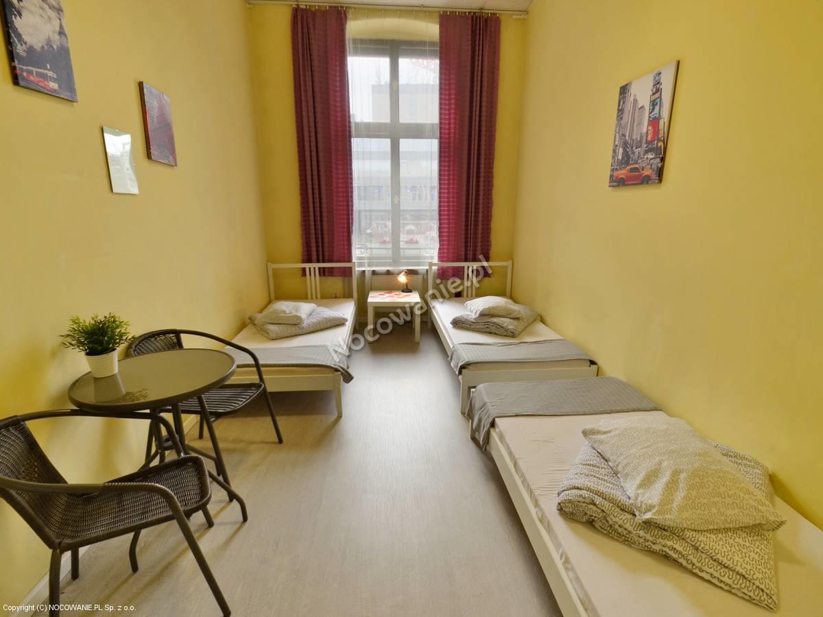 Hostel Kamienica Rynek 7 Катовице Екстериор снимка