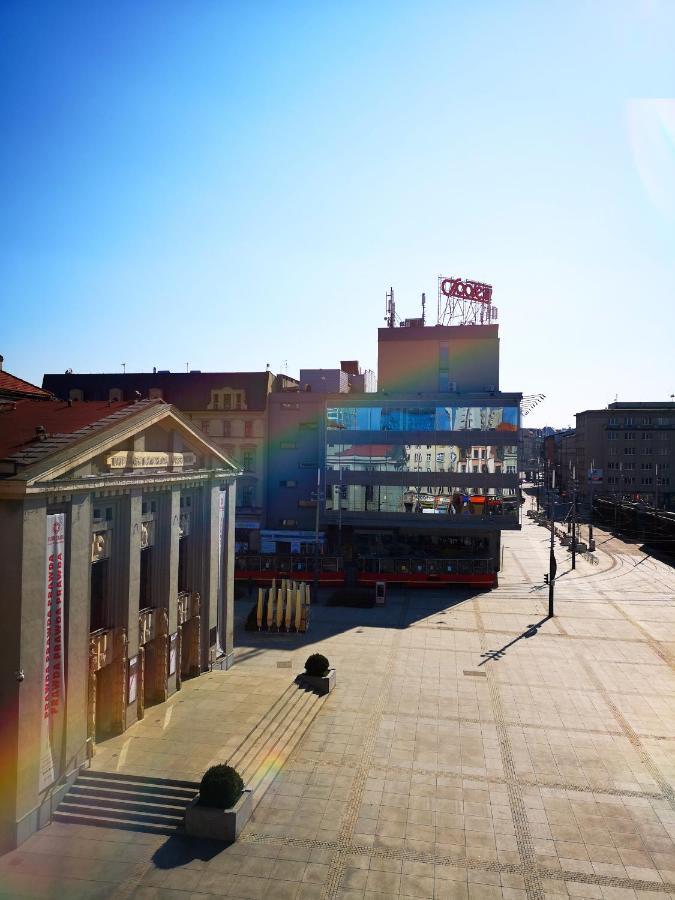 Hostel Kamienica Rynek 7 Катовице Екстериор снимка