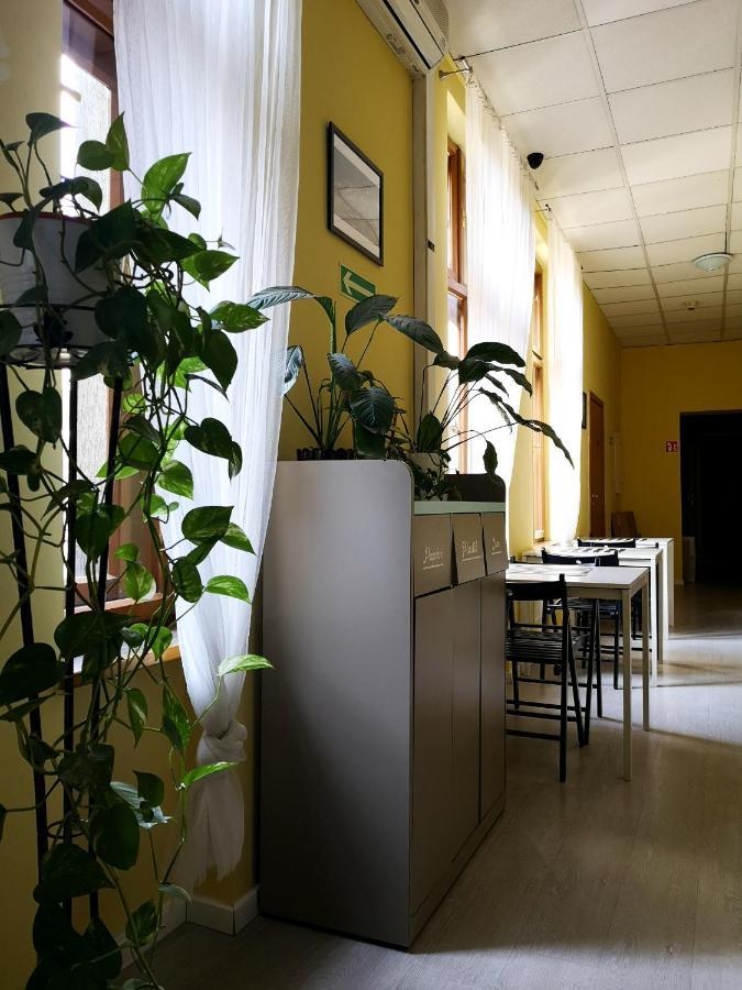 Hostel Kamienica Rynek 7 Катовице Екстериор снимка