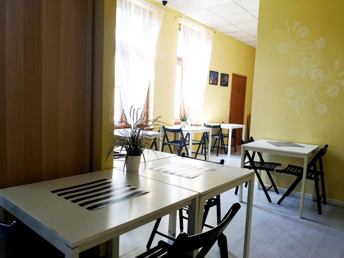Hostel Kamienica Rynek 7 Катовице Екстериор снимка